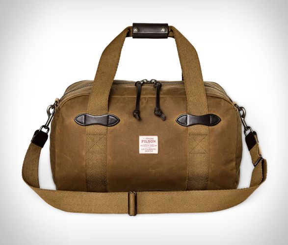 filson-small-tin-cloth-duffle-bag-2.jpg | Image