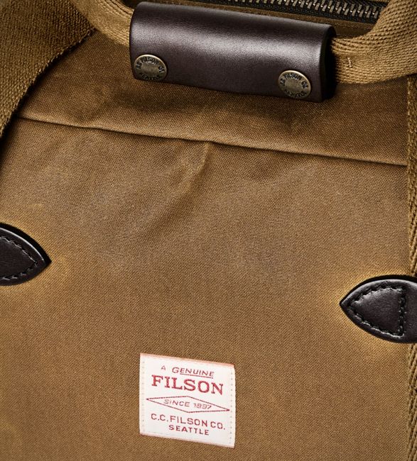 filson-small-tin-cloth-duffle-bag-4.jpg | Image