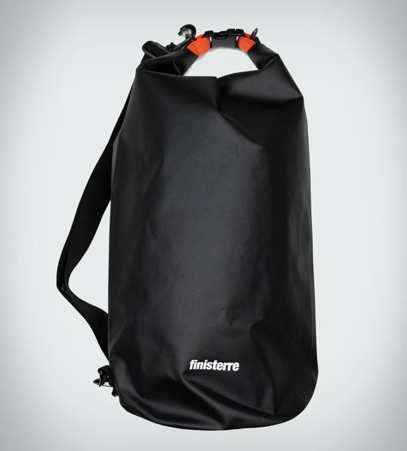 finisterre-dry-bags-7.jpg | Image