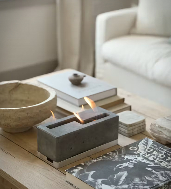 flikr-xl-personal-concrete-fireplace-3.jpeg | Image