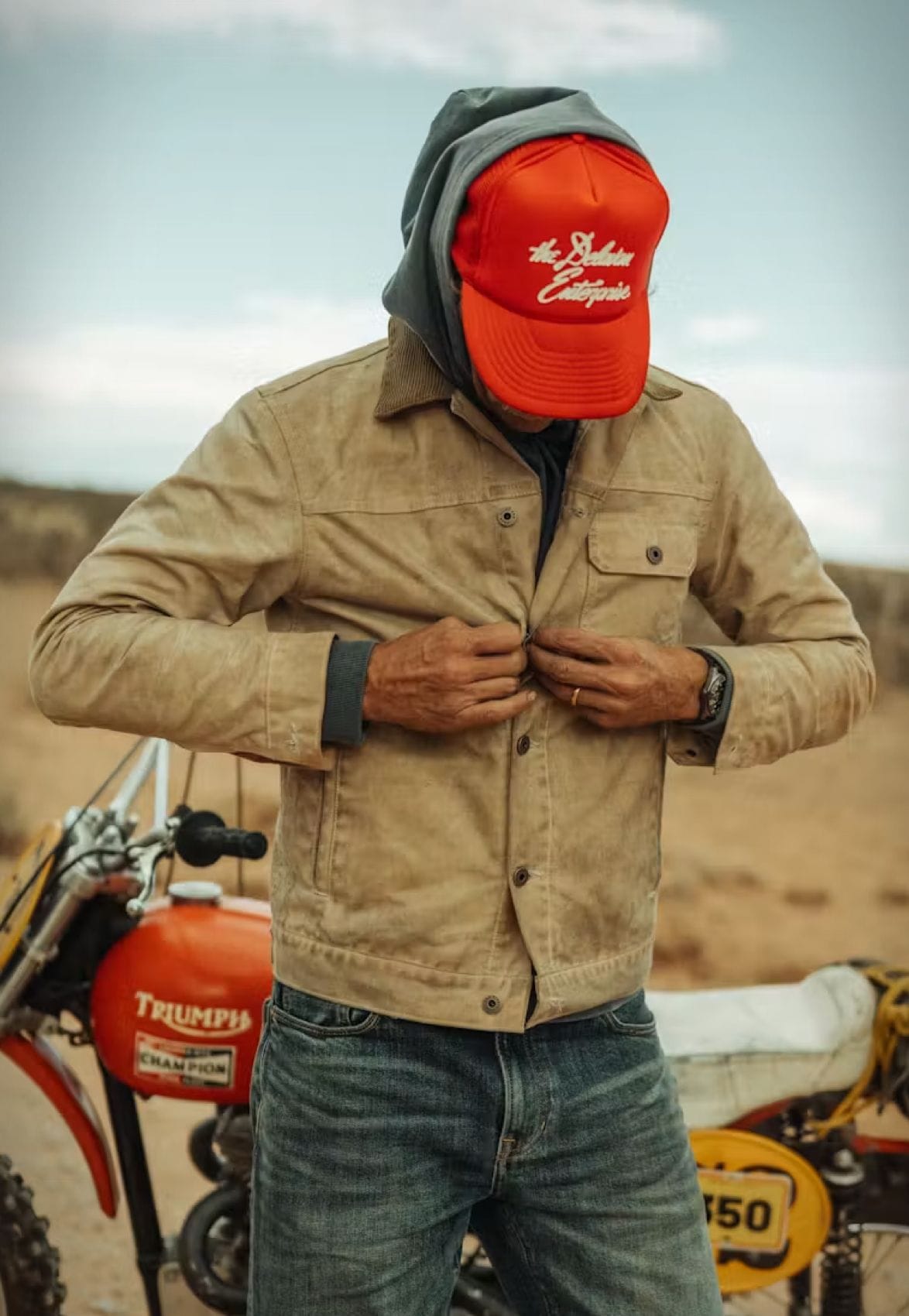 flint-and-tinder-flannel-lined-waxed-trucker-jacket-4.jpg | Image