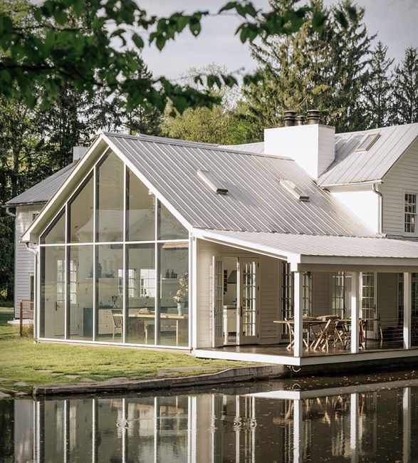 floating-farmhouse-2.jpg | Image