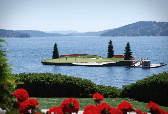 floating-green-coeur-dalene-golf-course-3.jpg | Image