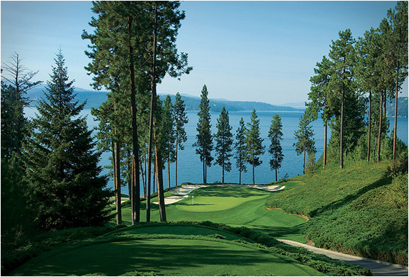 floating-green-coeur-dalene-golf-course-7.jpg