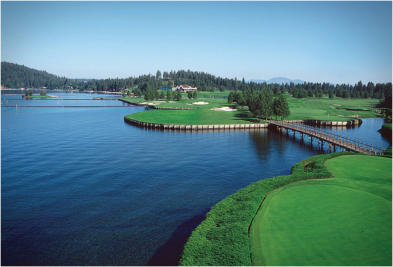 floating-green-coeur-dalene-golf-course-8.jpg