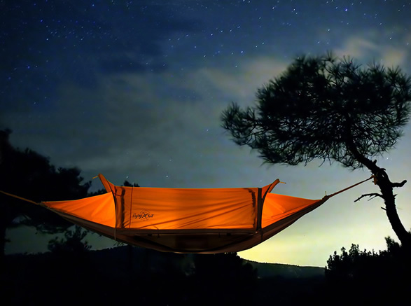flying-tent-9.jpg
