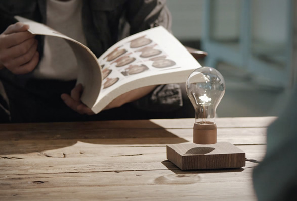 flyte-levitating-light-3.jpg | Image