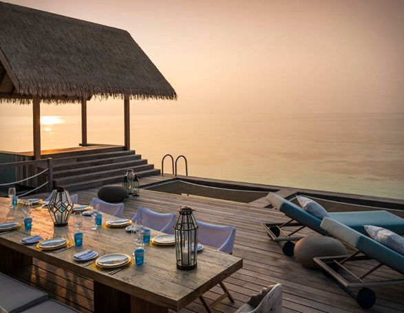 four-seasons-private-island-maldives-8.jpg