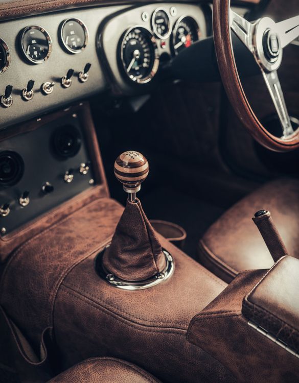 frontline-le60-mgb-11.jpg | Image