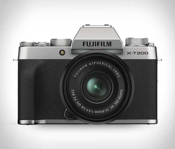 fujifilm-x-t200-7.jpg