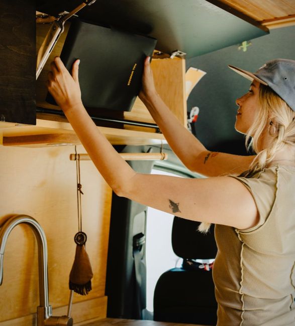 full-windsor-magknives-magnetic-cutting-board-knife-set-7.jpg | Image