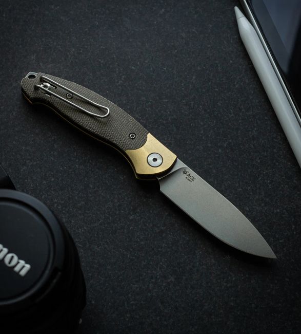 giantmouse-ace-farley-v2-knife-5.jpg | Image