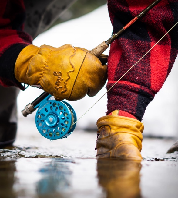 giver-frontier-mittens-5.jpg | Image