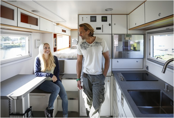 globecruiser-motor-home-14.jpg