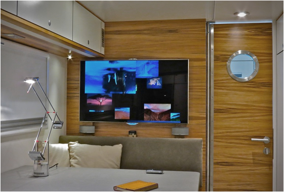 globecruiser-motor-home-15.jpg