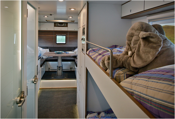 globecruiser-motor-home-8.jpg