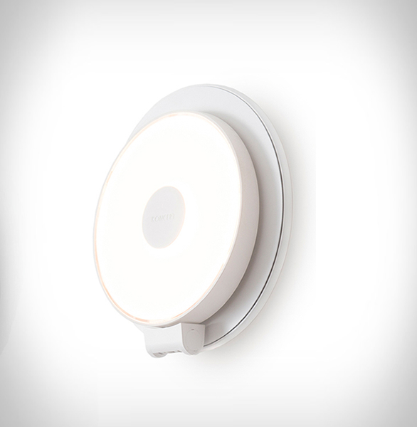 gravy-led-wall-sconce-3.jpg | Image