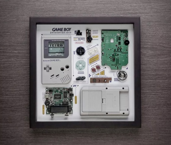 grid-framed-game-consoles-1.jpg | Image