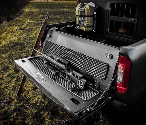 gruma-hunter-mercedes-3.jpg | Image