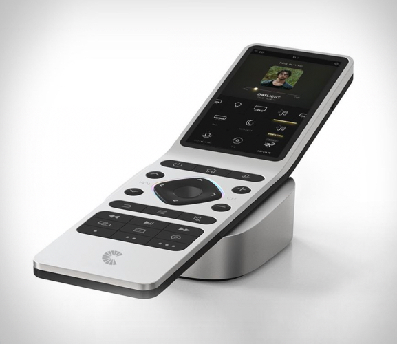 haptique-smart-remote-controller-2.jpeg | Image