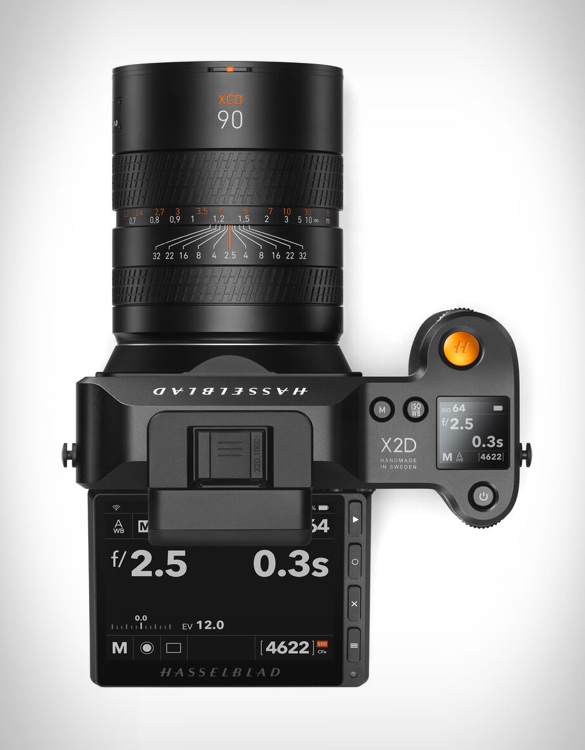 hasselblad-x2d-100c-camera-8.jpg