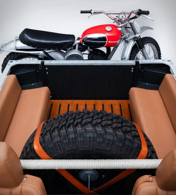 hedonic-land-rover-defender-90-soft-top-6.jpg | Image