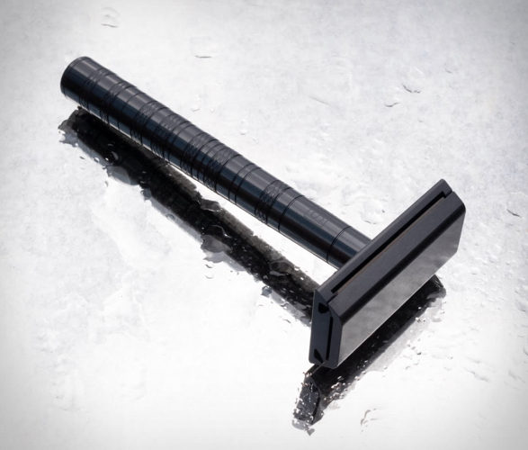 henson-al13-razor-3.jpg | Image
