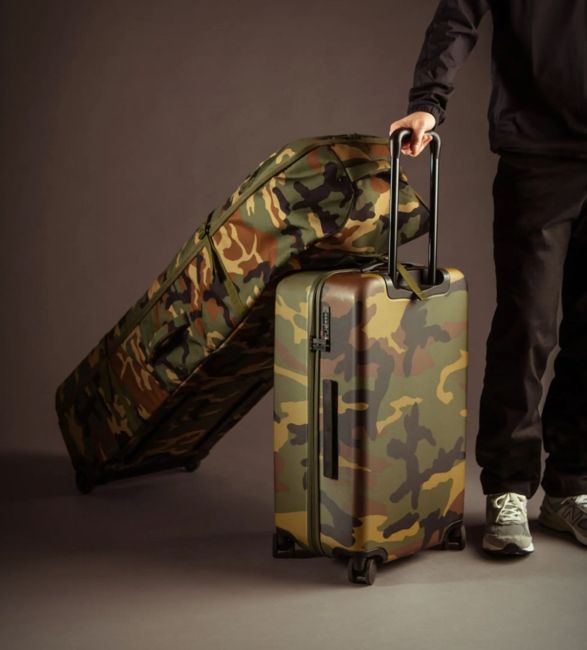 herschel-supply-golf-camo-bag-9.jpg | Image
