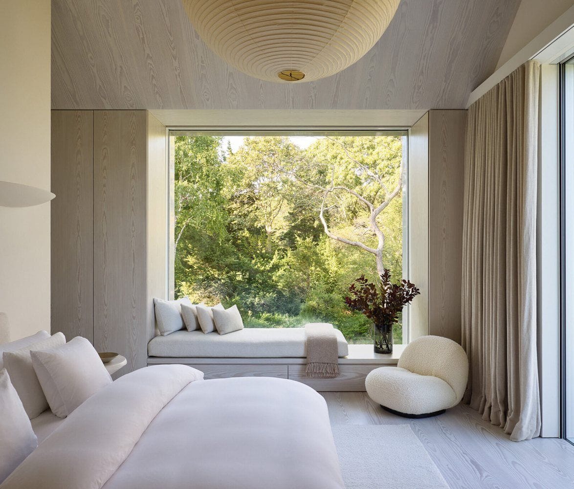 house-on-sag-harbor-19-bedroom-garden-view-1174x1000.jpg | Image