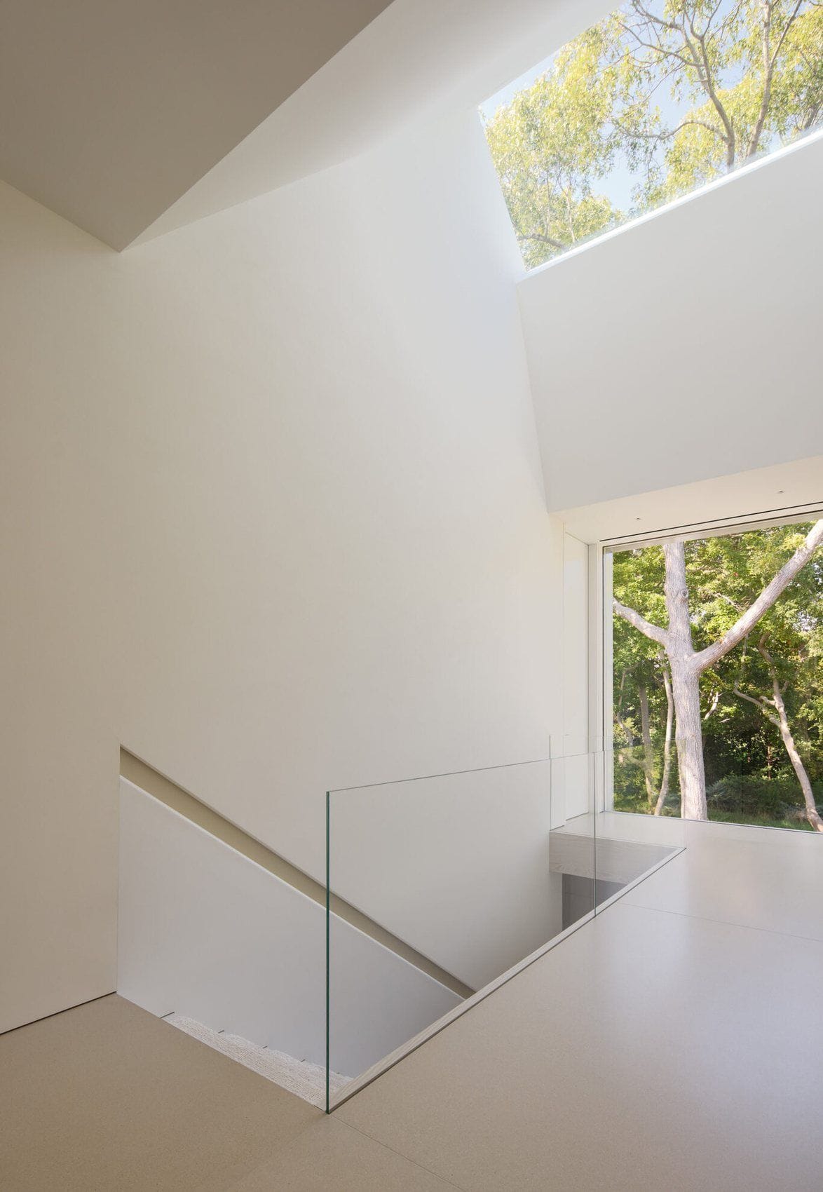 house-on-sag-harbor-23-stairwell-skylight-1174x1700.jpg | Image