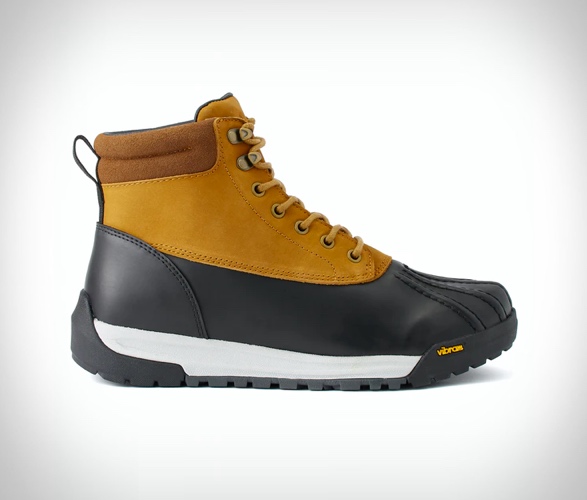 Huckberry duck boot hotsell