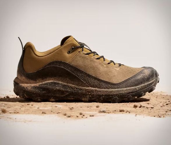 huckberry-danner-n45-hiking-sneaker-5.jpg