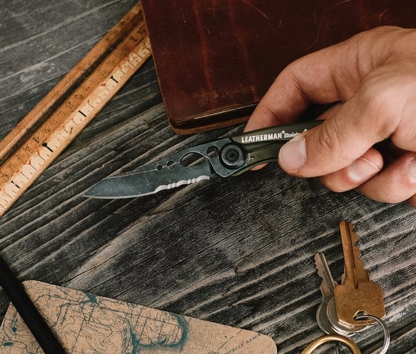 huckberry-leatherman-skeletool-kbx-4.jpg | Image