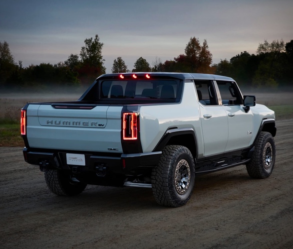 hummer-ev-11.jpg