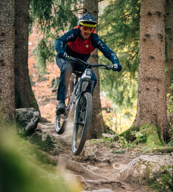 husqvarna-e-bicycle-8.jpg