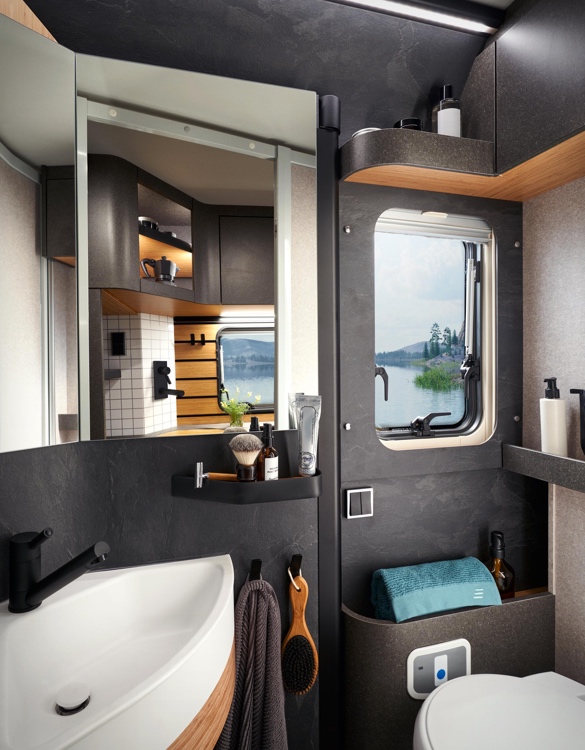 hymer-venture-s-off-road-camper-11.jpg
