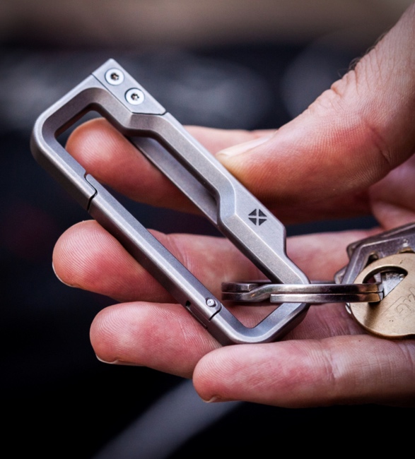 hyperlink-titanium-edc-carabiner-2.jpg | Image