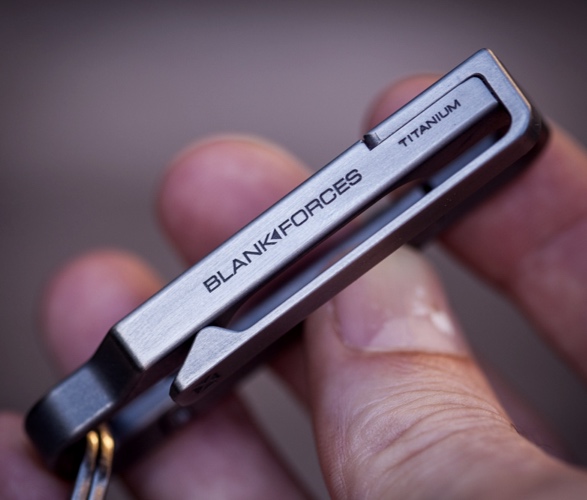 hyperlink-titanium-edc-carabiner-3.jpg | Image