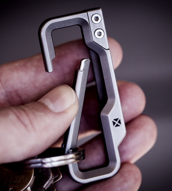 hyperlink-titanium-edc-carabiner-6.jpg