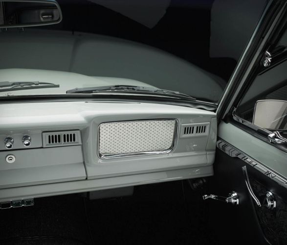 icon-1975-jeep-cherokee-10.jpg