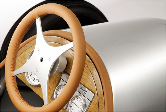 img_auto_union_type_c_half_scale_4.jpg | Image