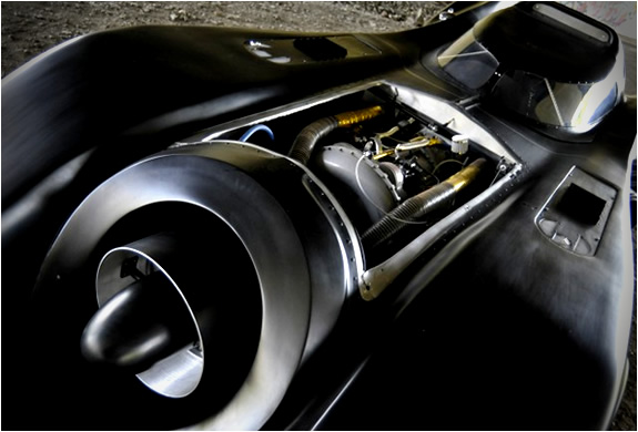 img_batmobile_turbine_powered_4.jpg | Image