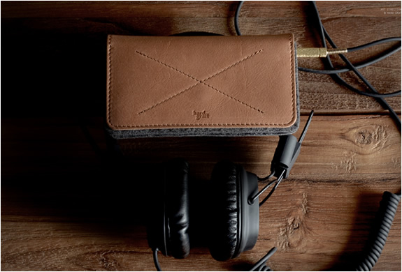 img_hard_graft_phone_fold_wallet_3.jpg | Image