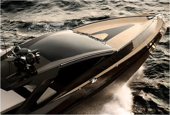 img_hedonist_yacht_artofkinetik_3.jpg | Image