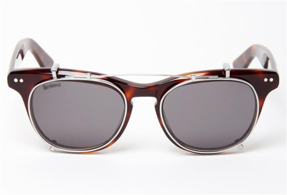 img_illesteva_lenox_tortoiseshell_sunglasses_2.jpg | Image