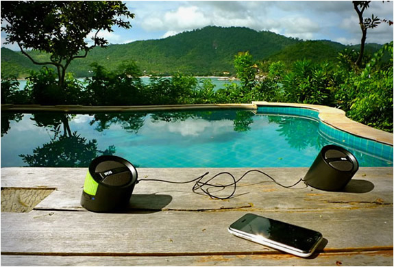 img_ipevo_tubular_wireless_speakers_3.jpg | Image