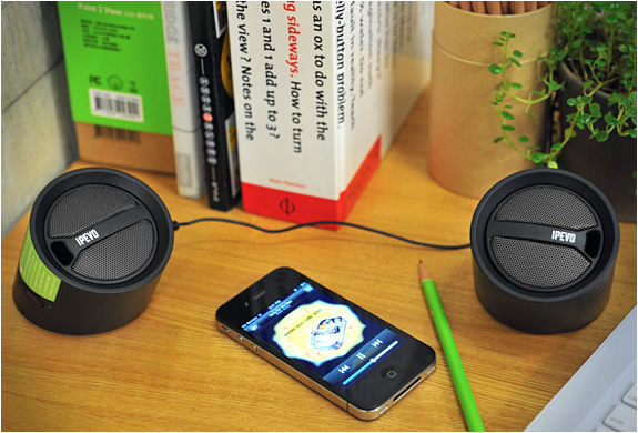 img_ipevo_tubular_wireless_speakers_4.jpg | Image