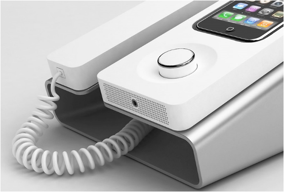 img_iphone_desk_dock_3.jpg | Image