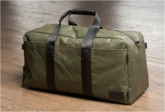 img_killspencer_weekender_bag_3.jpg | Image