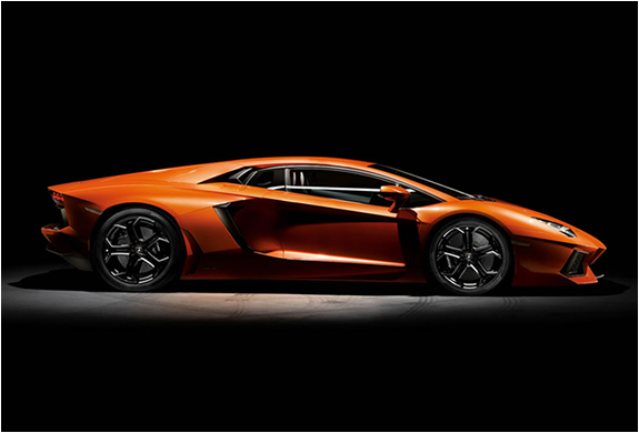img_lamborghini_aventador_4.jpg | Image